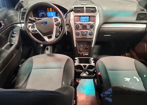 2013 Ford Explorer Police Interceptor из США, поврежденный, VIN 1FM5K8AR8DGC73238